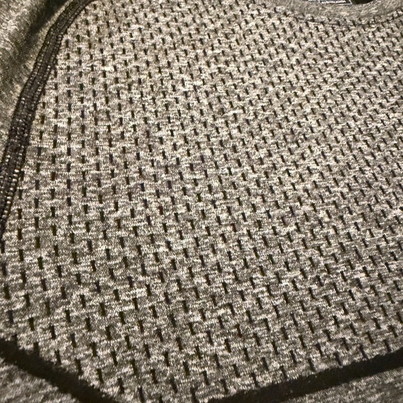 Puma Athletic Shirt - Picture 4 of 7